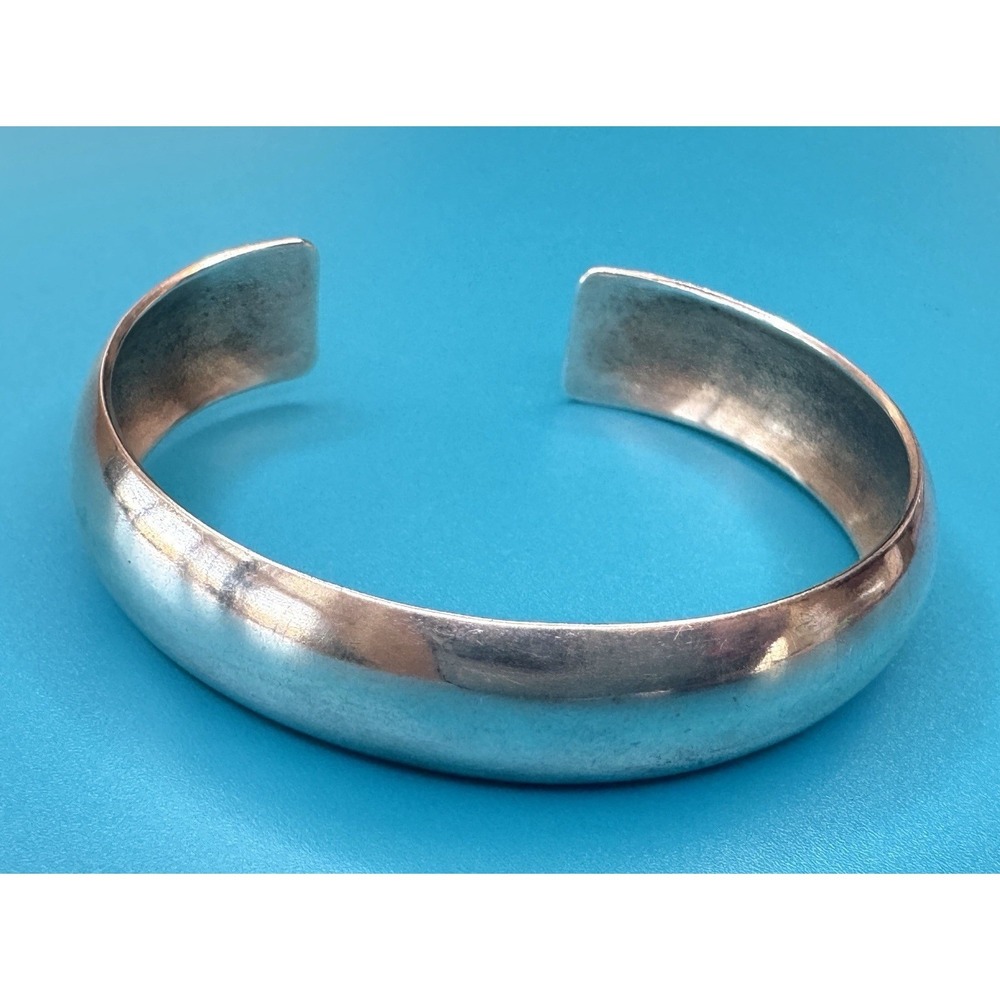 Chester Nez Navajo Sterling Silver C/J NEZ Domed Cuff Bracelet 20.05g ~ 6 1/4"
